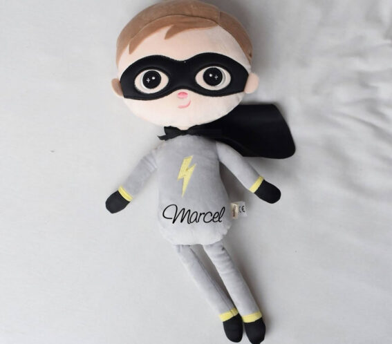 Papusa personalizata batman