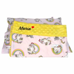 Set personalizat Paturica cu doua fete si Perna – Unicornul fermecat și Minky Galben