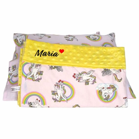 Set personalizat Paturica cu doua fete si Perna – Unicornul fermecat și Minky Galben