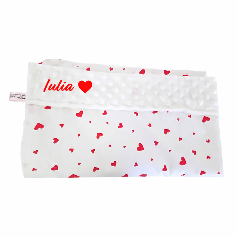 Paturica personalizata – Inimioare si Minky Alb